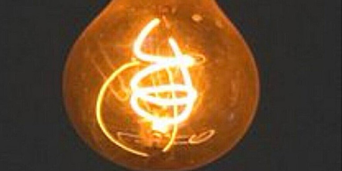 El foco centenario de California, encendido desde 1901.