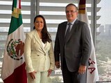 Tere Jiménez se reúne con Marcelo Ebrard, secretario de Economía.