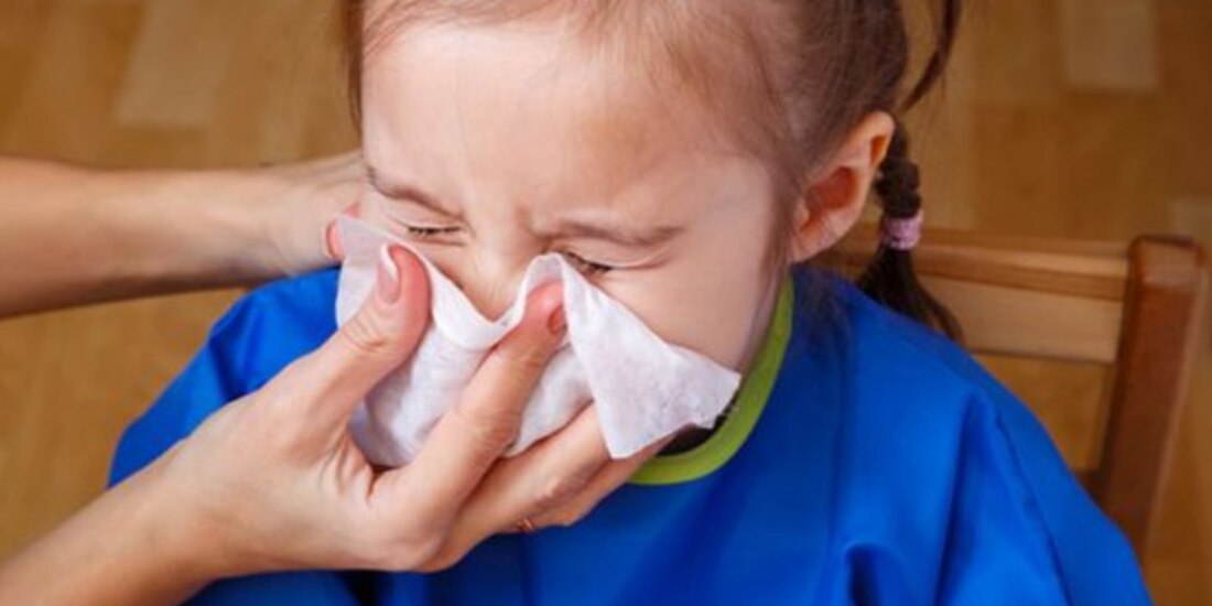 El VSR se propaga por medio de gotas de saliva de una persona que lo tiene.