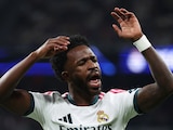 Vinícius Jr. lamenta una acción en el duelo de la Jornada 8 de LaLiga entre Real Madrid y Villarreal.