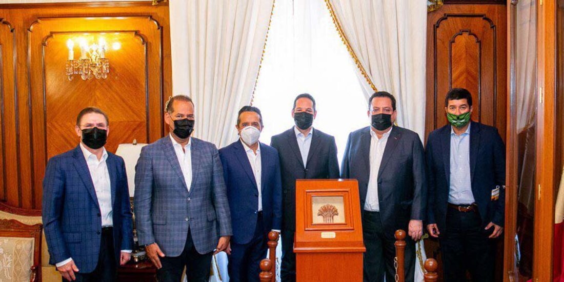 “Morena impuso una reforma eléctrica contraria a los intereses del país", aseveró la Asociación de Gobernadores de Acción Nacional.