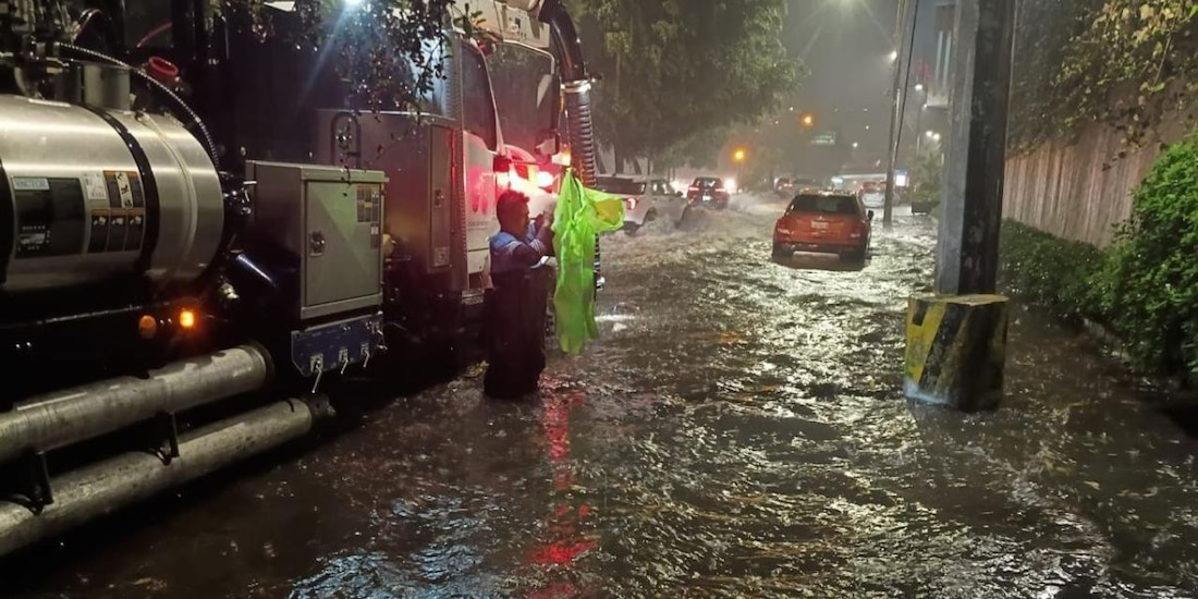CDMX enfrenta encharcamientos e inundaciones por fuertes lluvias