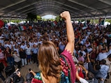Mara Lezama encabezó la concentración de más de 25 mil quintanarroenses en el Malecón Tajamar en respaldo a la presidenta de México.