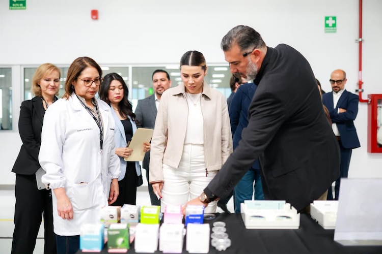 Marina del Pilar destaca empleo formal en Baja California.