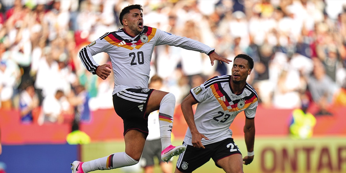 NADIEM AMIRI celebra un gol en la Copa del Mundo 2026.