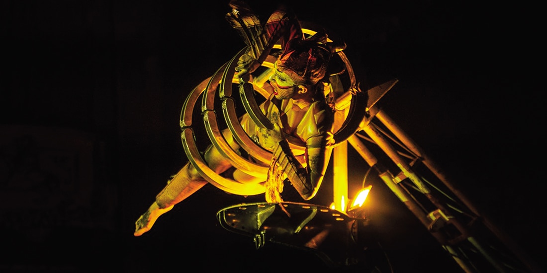 Se conjugan diversas disciplinas durante la escenificación.