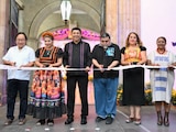 El Palacio de Gobierno de Oaxaca abrió sus puertas a visitantes nacionales e internacionales bajo el concepto de Casa del Pueblo en el marco del Día de Muertos.