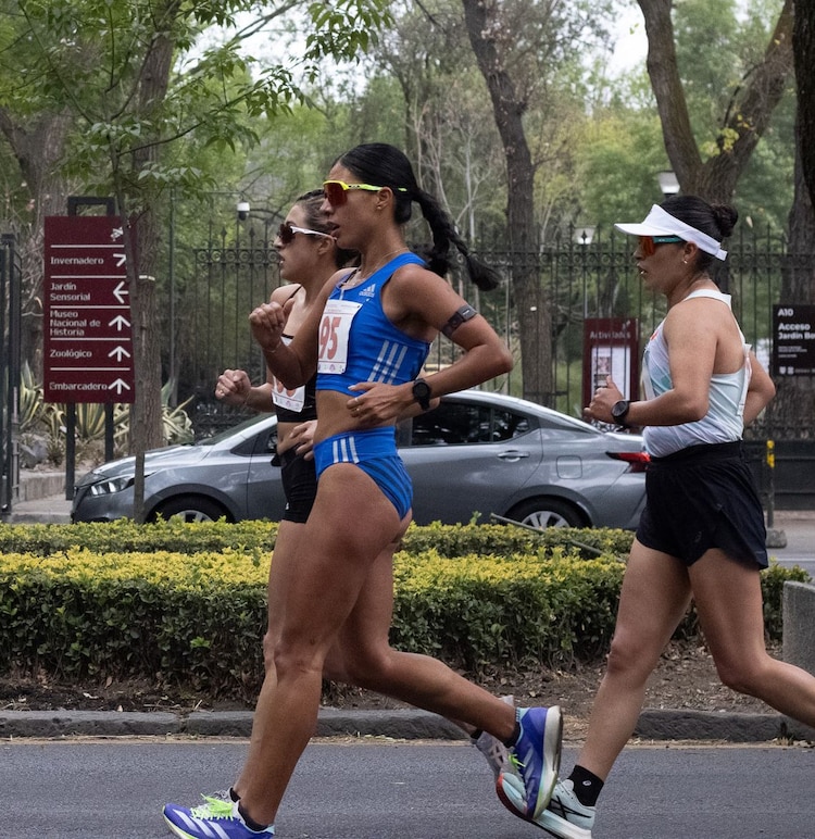 Alejandra Ortega durante la competencia en CDMX.