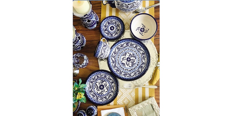 la talavera tradicional realzará tu comedor en esta fecha.