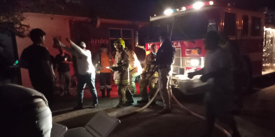 Gobierno de Oaxaca activa apoyo a comerciantes afectados por incendio.