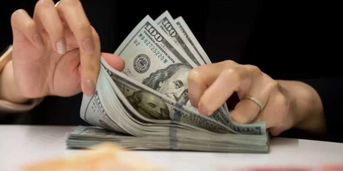 Peso mexicano avanza rumbo a 18.73