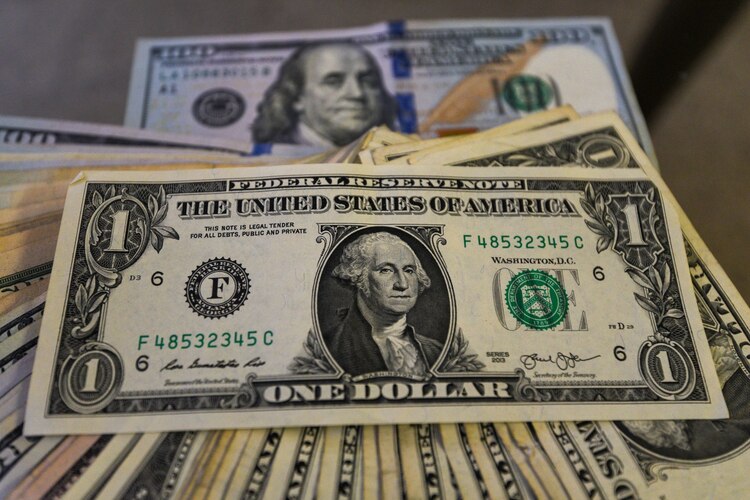 Estiman recuperación de remesas en 2026.