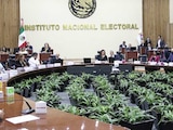 INE avala reestructuración de comisiones; Morena y PRI reclaman actuación de exconsejeros