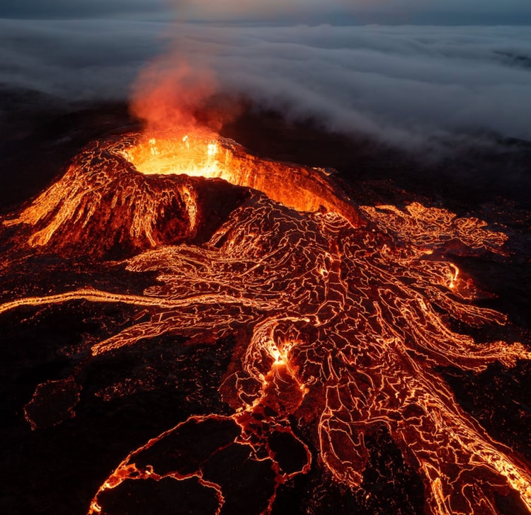 Skýjasnúningur / Jeroen Van Nieuwenhove