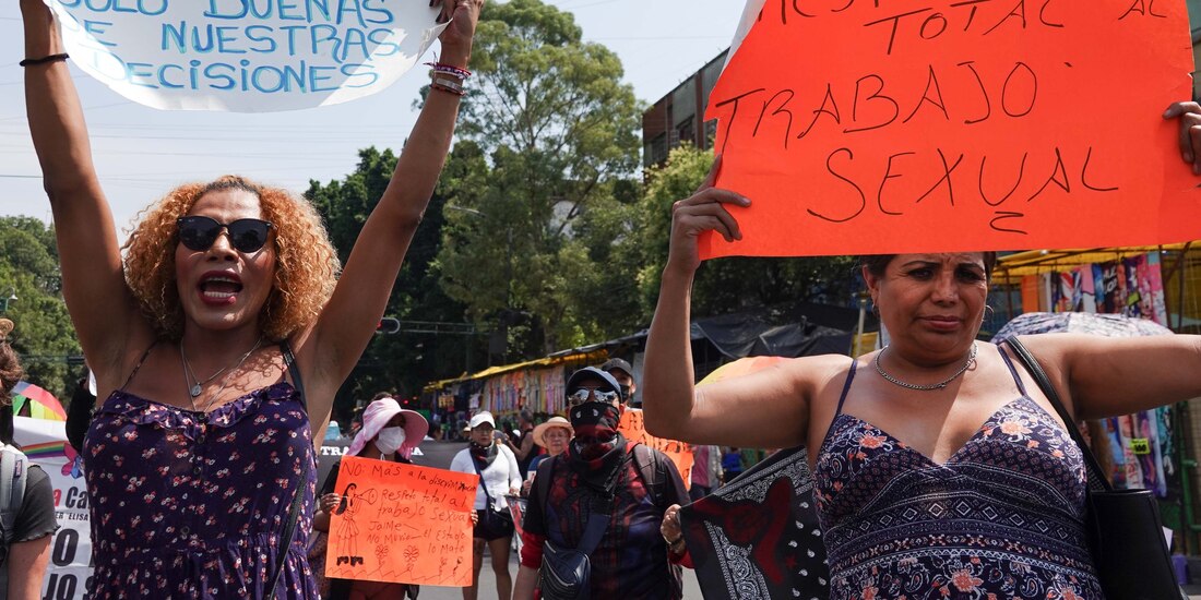 Trabajadoras sexuales, durante la marcha del pasado 1 de mayo en la CDMX.