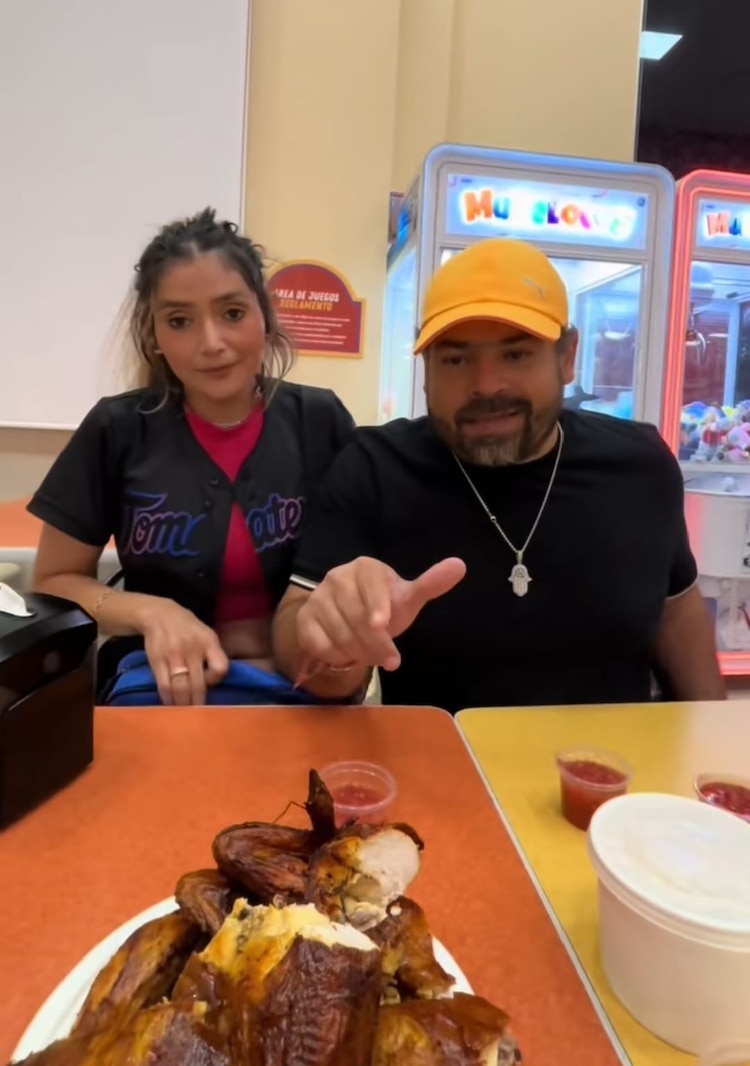 Conoce a la esposa de Camilo Ochoa