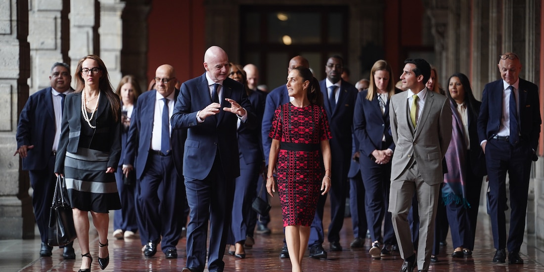 Presidenta Claudia Sheinbaum recibió al presidente de la FIFA, Gianni Infantino, en Palacio Nacional.