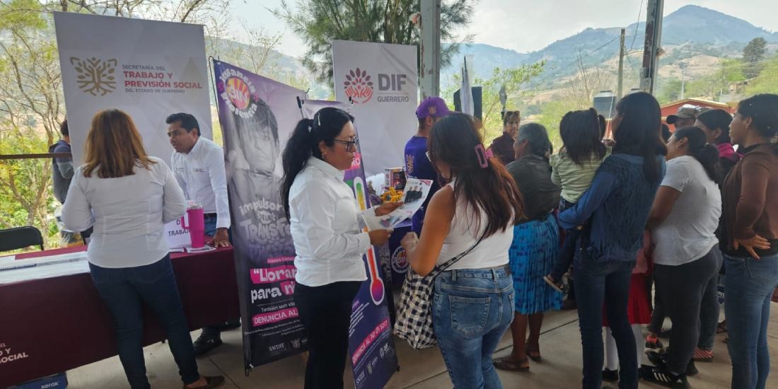 Evelyn Salgado acerca Feria Integral de Servicios a comunidades de La Montaña Baja.