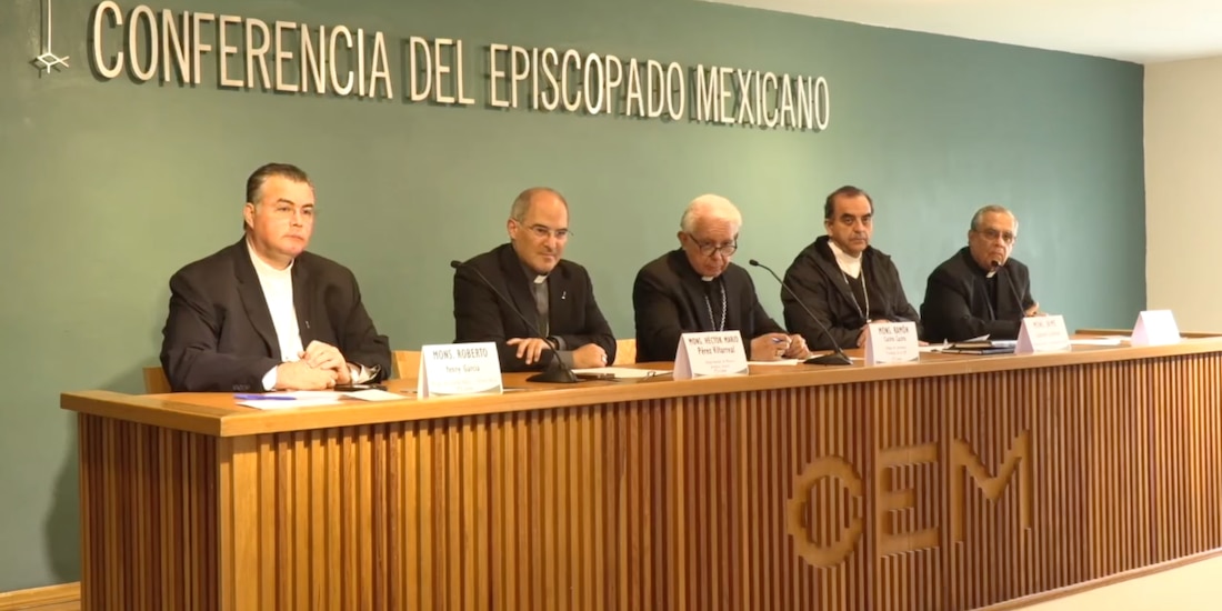 Obispos de la CEM, ayer, en conferencia de prensa.
