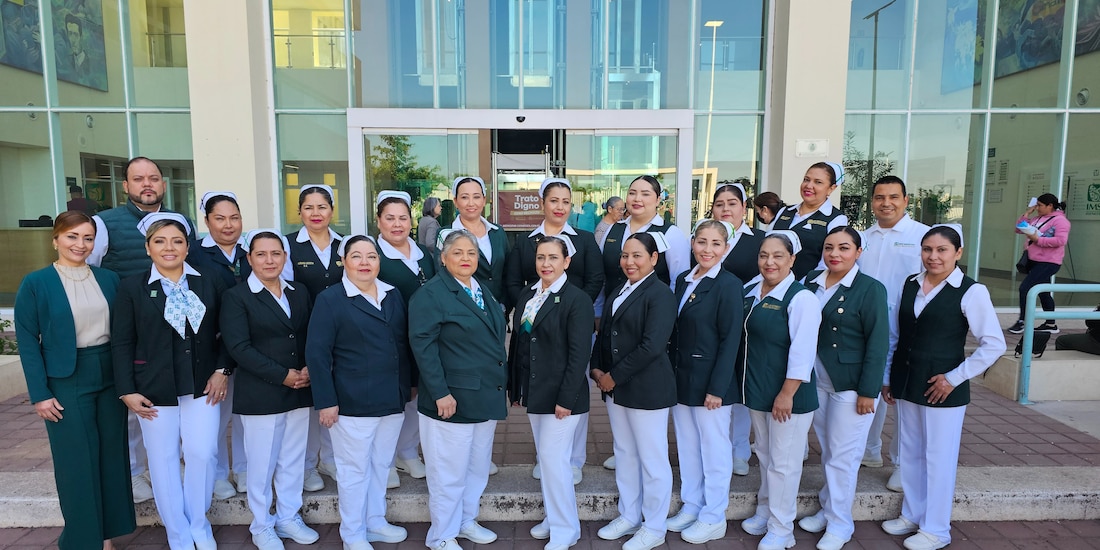 En el marco del Día Mundial de la Enfermería, integrantes de Enfermería del Hospital General de Culiacán IMSS-Bienestar “Dr. Bernardo J. Gastélum”