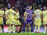 Futbolistas del América después de su derrota contra Pachuca en la Jornada 10 de la Liga MX.