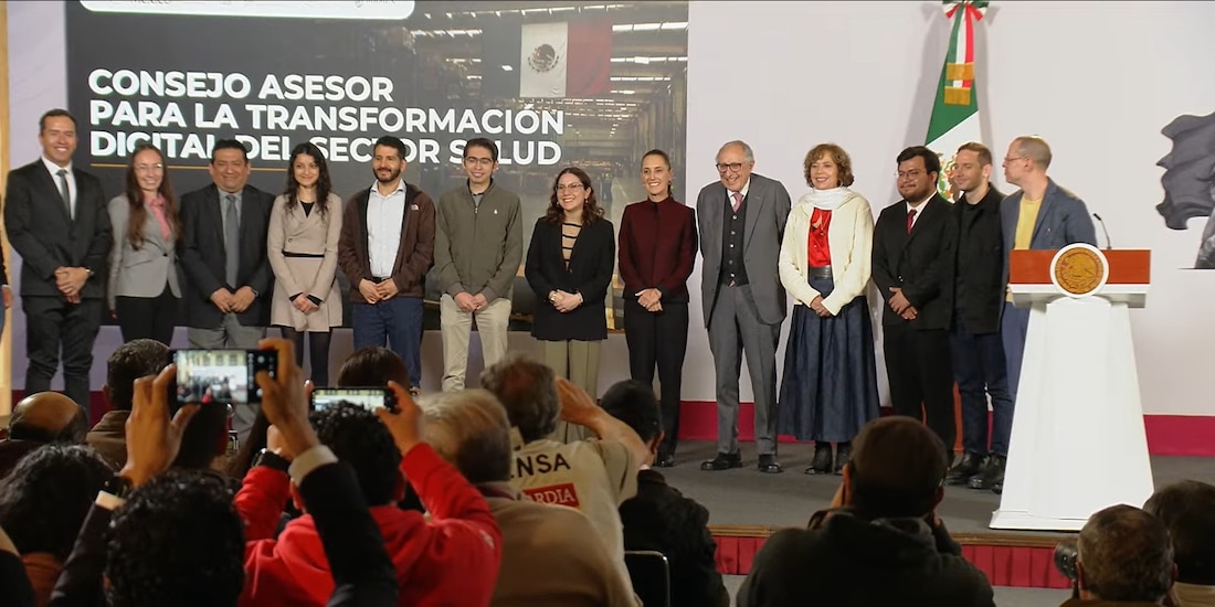 Participantes a la conferencia de Claudia Sheinbaum este viernes 23 de octubre.