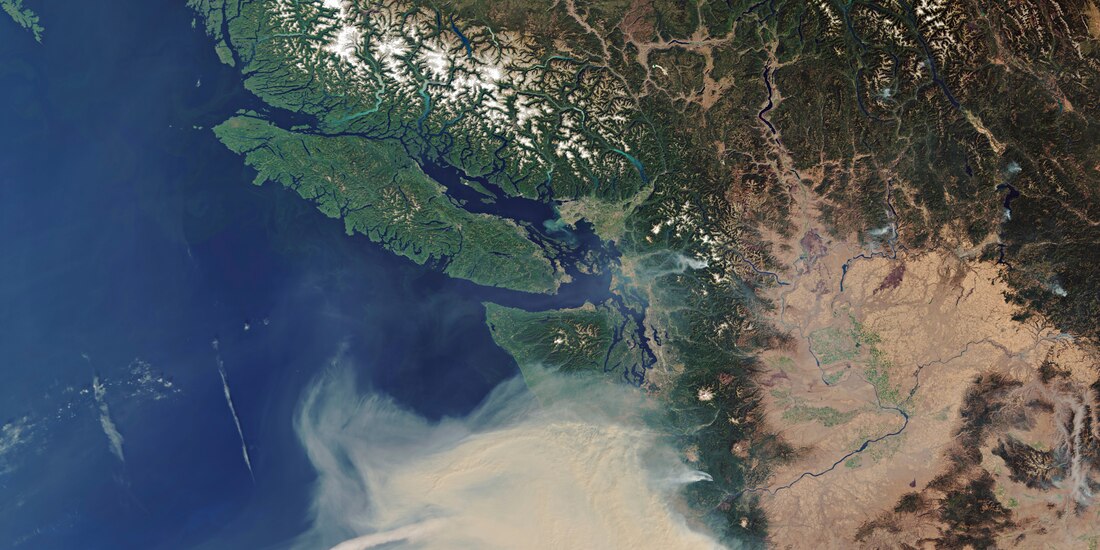 Incendios sobrevolando los estados de California, Washington y Oregón.