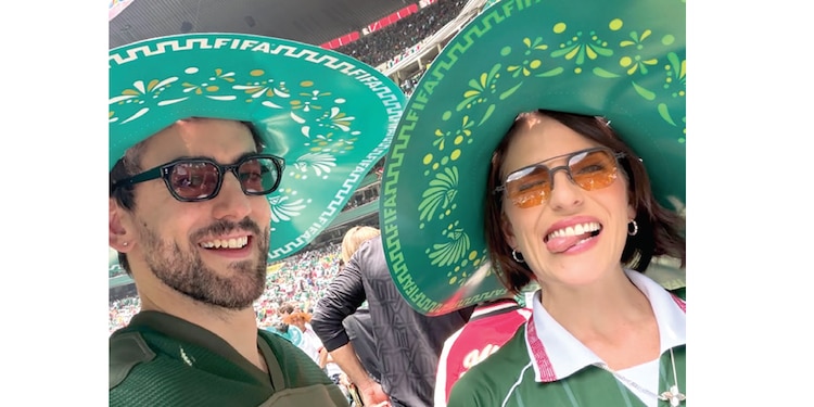 LUIS GERARDO MÉNDEZ y Karla Souza en el Estadio