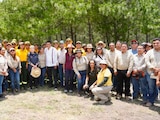 El plan diseñado por la Semarnat busca consolidar esquemas de desarrollo sustentable de la mano de los pueblos originarios.