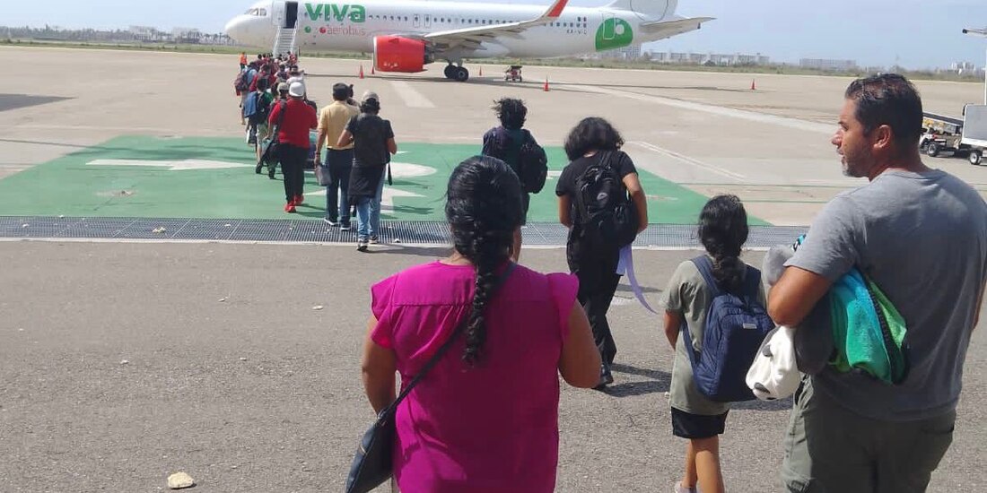 Vuelo humanitario de Viva Aerobús.