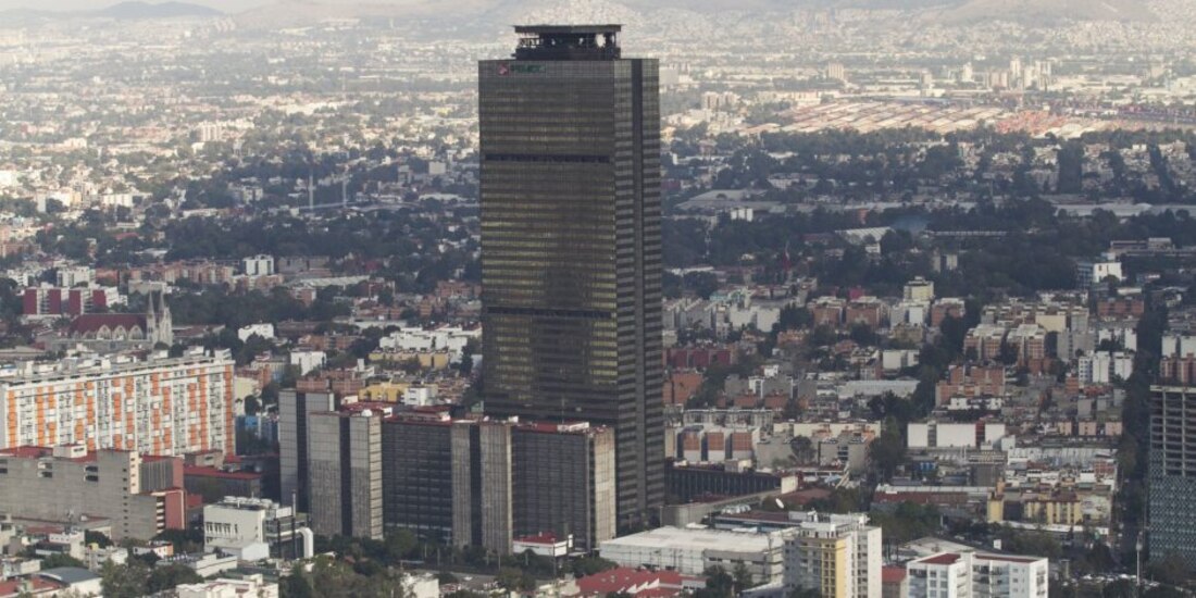 El Presidente Andrés Manuel López Obrador y otros funcionarios insisten en que están en el camino correcto para salvar a Pemex.