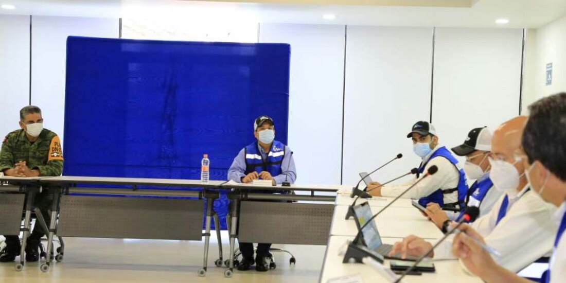 Encabeza Francisco García Cabeza de Vaca reunión con su gabinete y la Sedena por impacto de Hanna.