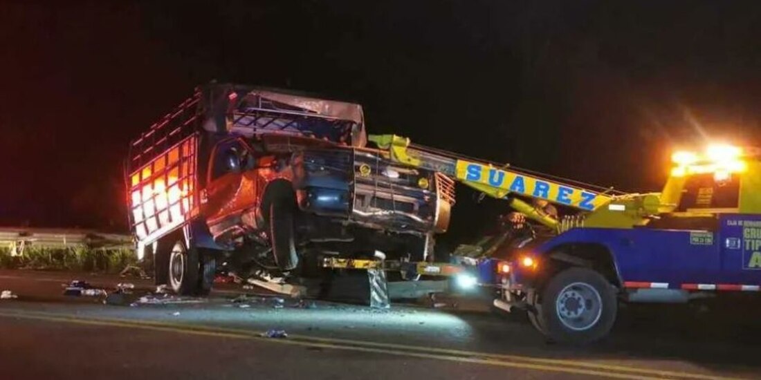 Volcadura en la carretera Ocozocoautla-las Choapas, en Chiapas.