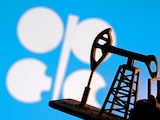 Producción de petróleo de la OPEP se hunde en marzo por recortes de envíos por guerra.