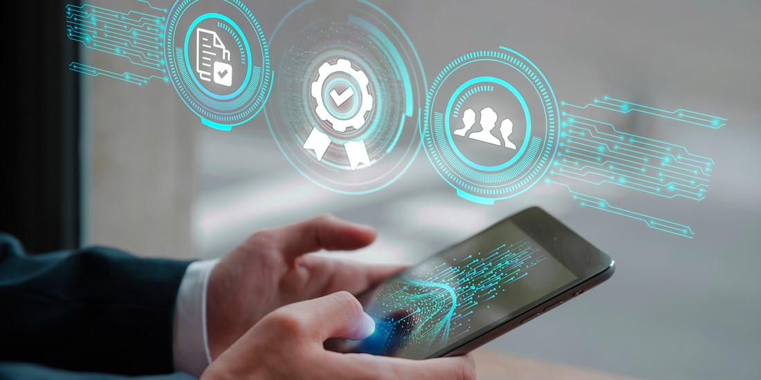 Legisladores de diversos partidos expresaron preocupaciones sobre la inclusión digital, ya que un gran porcentaje de la población no tiene acceso a Internet, lo que podría excluir a sectores vulnerables.