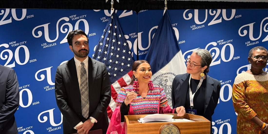 La jefa de Gobierno, Clara Brugada; a su izquierda, el alcalde de Nueva York, Zohran Mamdani.