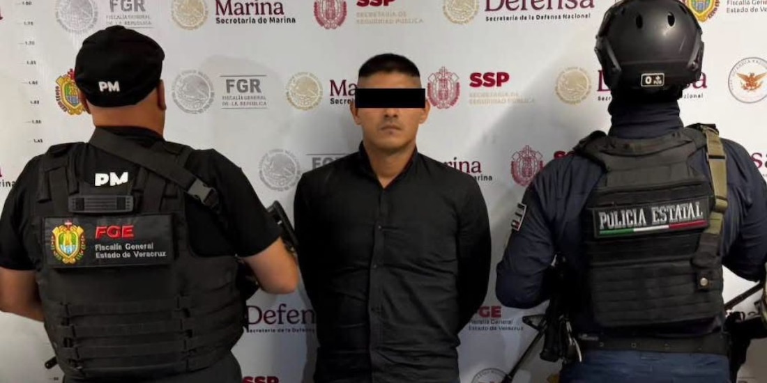Javier Iván N, alias Delta 1, fue detenido por elementos federales y estatales en la colonia Santa Rosa de Coatzacoalcos.
