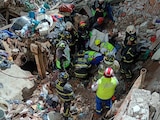Labores de búsqueda por derrumbe de vivienda en colonia Hipódromo Condesa.