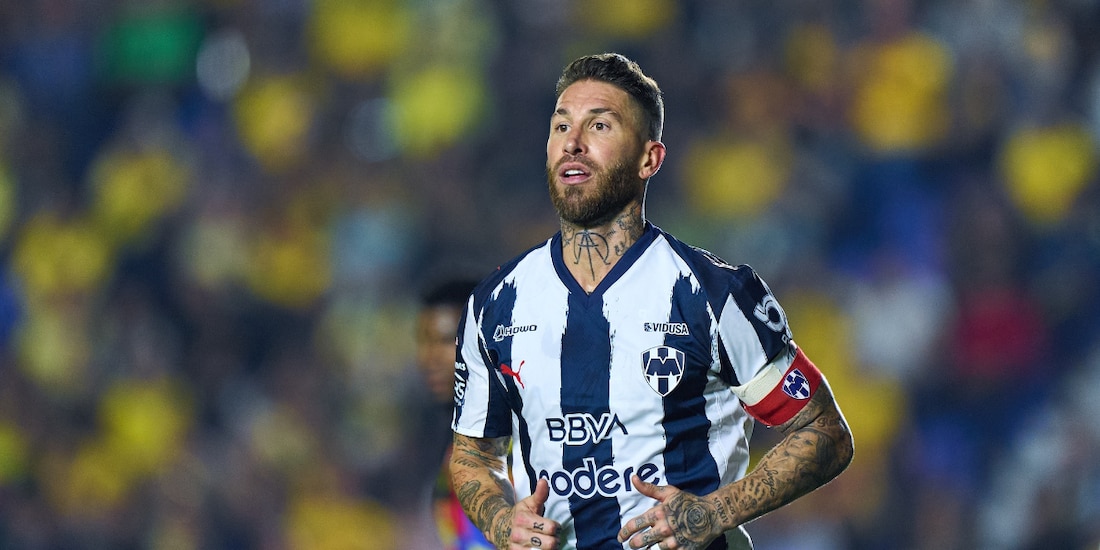 Sergio Ramos, defensa del Monterrey, durante la vuelta de cuartos de final del Apertura 2025 contra el América.