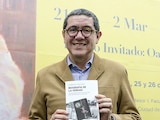 Guillermo Hurtado ayer durante la presentación de su libro en la FIL de Minería.