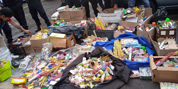 Accidentes con pirotecnia son comunes en épocas festivas.