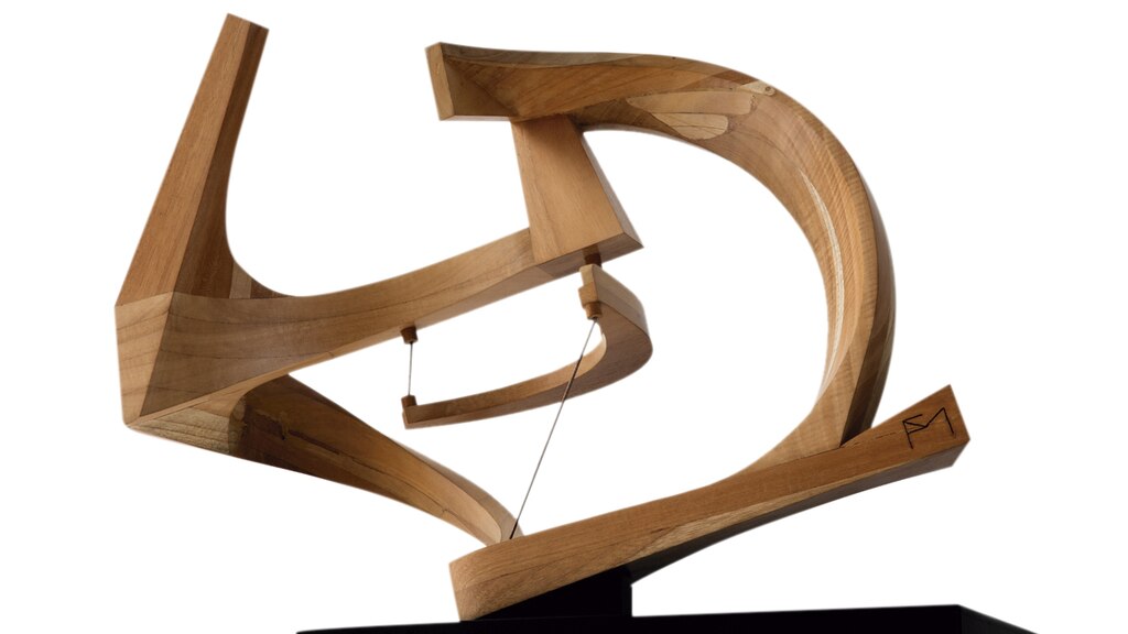 Andrómeda, madera y metal, 2015.
