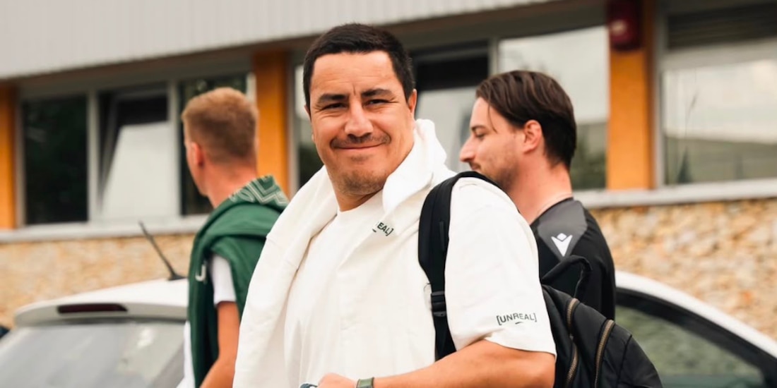 Efraín Juárez quedó fuera de la Champions League.
