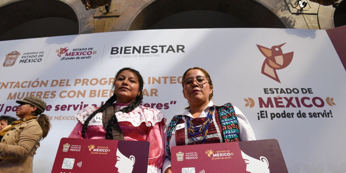Delfina Gómez, Gobernadora del Estado de México, encabezó la presentación del Programa Integral Mujeres con Bienestar.