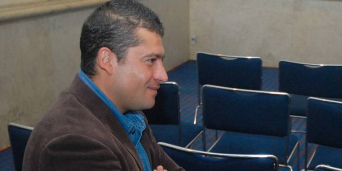 Humberto Padgett pagó una multa por una falta administrativa.