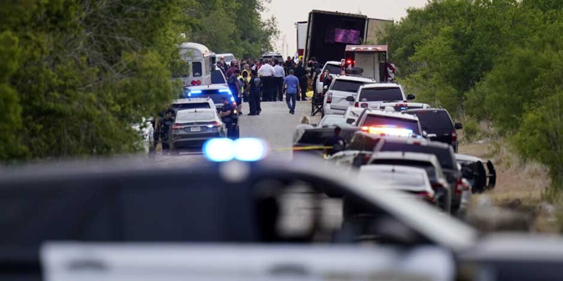 En Texas fueron encontradas 46 personas sin vida en la caja de un tráiler