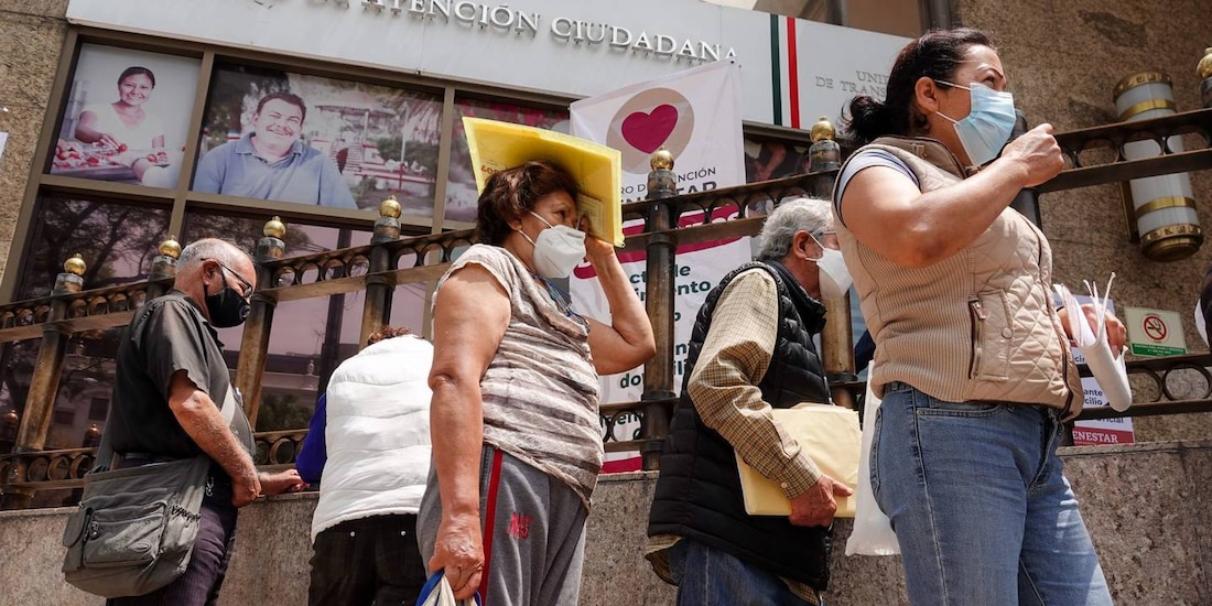 Tienes que recoger la Tarjeta del Bienestar para que no pierdas los beneficios, incluyendo el apoyo económico.