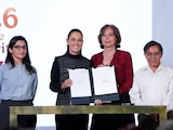 Firma en Palacio Nacional.