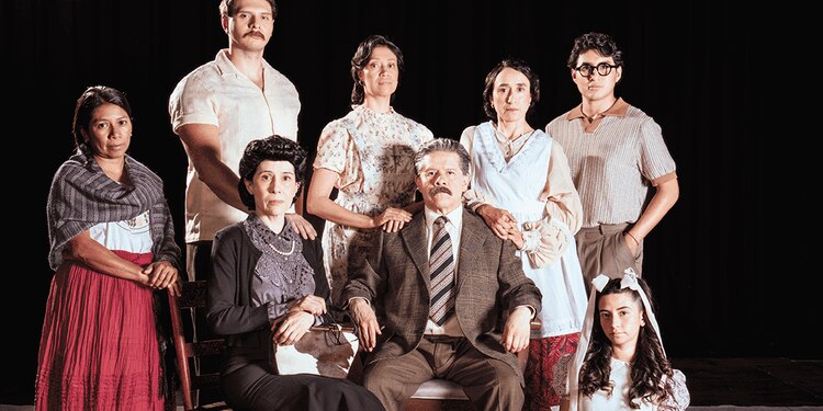 Carballido centenario. La danza que sueña la tortuga