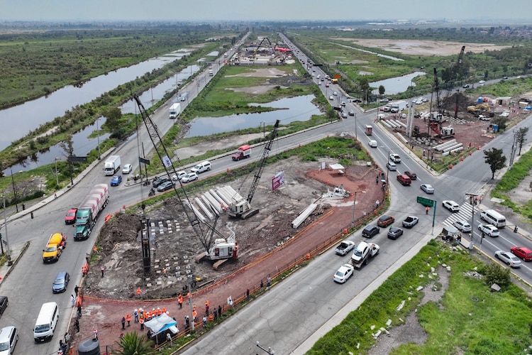 Bolsa de 75 mil 786 millones de pesos financia 121 obras de infraestructura, salud y vivienda en diez municipios del Edoméx.